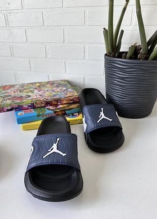 Шлепки хлопчикам jordan
