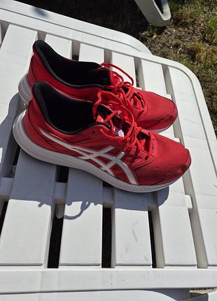 Кроссівки  чоловічі asics, червоні в ідеальному стані 45розмір