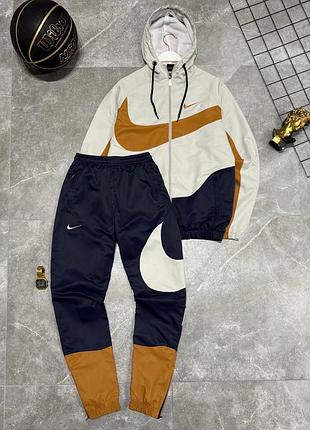 Костюм від фірми nike, в стилі 90-х