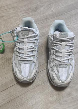 Nike p—6000