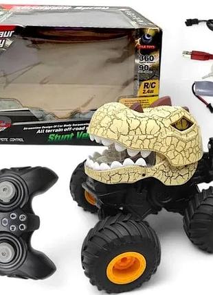 Радіоуправляюча машинка yile toys діно-джип бежевий з димом і світлом 17х16,5х15 см (541246)