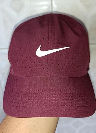 Літня бейсболка nike heritage88