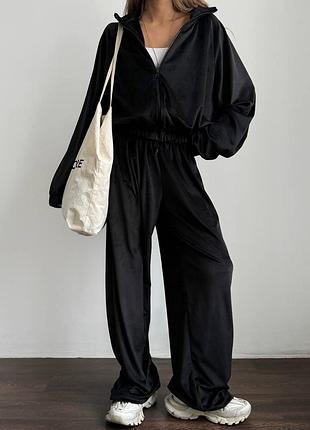 Жіночий велюровий костюм oversize