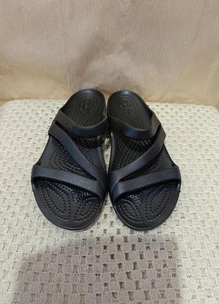 Шльопанці crocs comfort w6