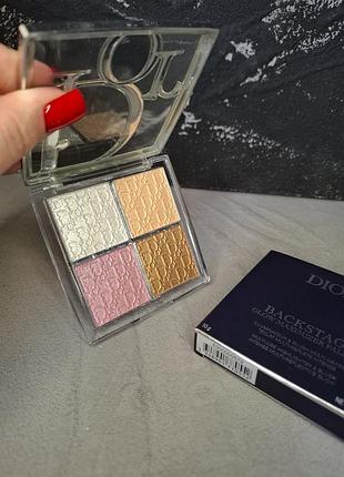 Палетка dior backstage 001. диор 001 хайлайтер. dior universal glow 001.