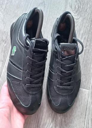 Фірмові кросівки lacoste