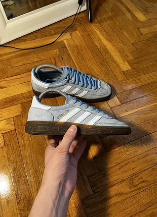 (38 размер, 24см) adidas spezial кеди замшевые голубые женские samba gazelle hamburg блакитні жіночі замшеві кеди