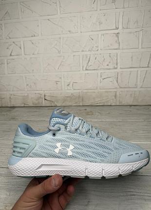 Женские кроссовки under armour charged rogue