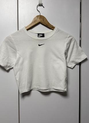 Кроп топ nike