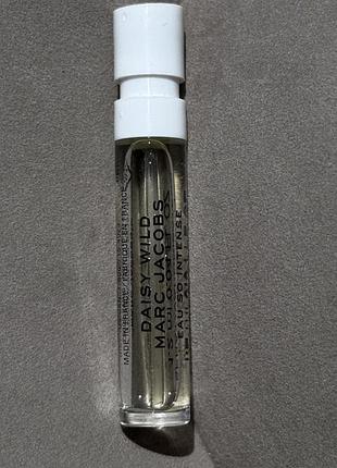 Парфумована вода для жінок marc jacobs daisy wild eau so intense, 1.2 мл
