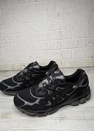 Крутые кроссовки asics 2