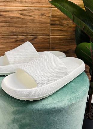 Shoozy капці шльопанці жіночі, білі