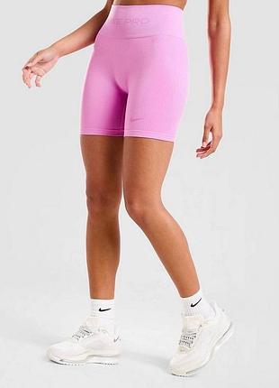 Жіночі безшовні шорти nike pro оригінал з нових колекцій.