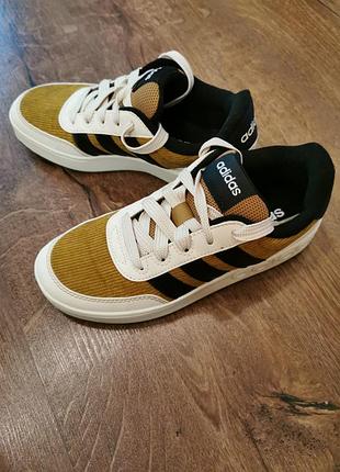 Кеди  adidas
