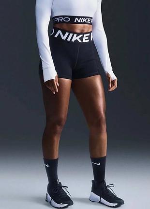Жіночі шорти nike pro оригінал.