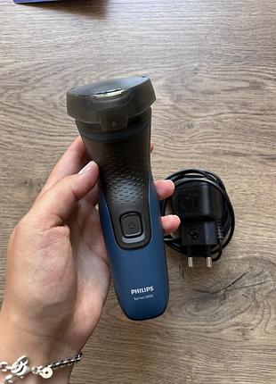 Електробритва philips series 1000 — майже нова