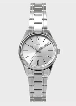 Casio ltp-v005d-7b — жіночий кварцовий годинник, сталевий браслет, wr 30 м
