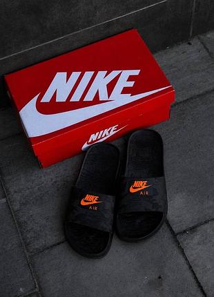 Nike чоловічі шльопанці чорні з помаранчевими вставками | спортивні сланці | підліткові та чоловічі | 40–46 мужские тапочки найк