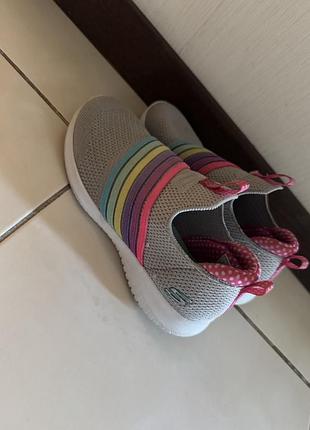 Детские кроссовки sketchers