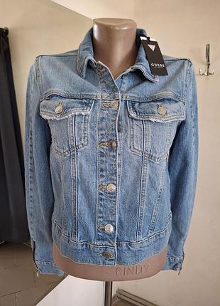 Женская джинсовая куртка guess