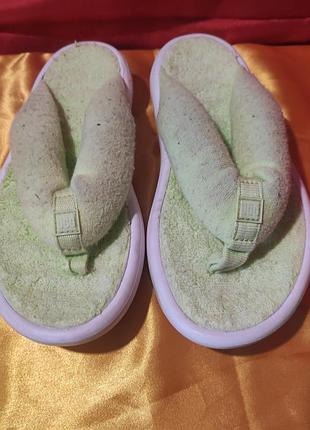 Жіночі домашні капці в'єтнамки ugg