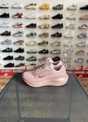 Оригінал! кросівки жіночі nike vomero plus pink hv8154-601
