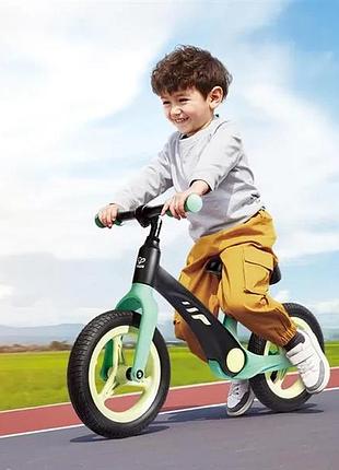 Беговел hape металлический 12 дюймов зеленый (701055)