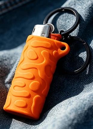 Брелок с зажигалкой big j26 в пластиковом оранжевом чехле арт. 08995