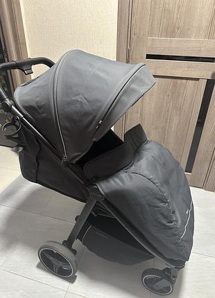 Прогулянкова коляска carrello bravo
