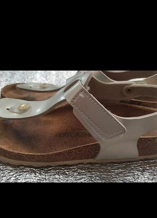 Биркенштоки кожаные босоножки сандалии вьетнамки birkenstock kairo gold 35
