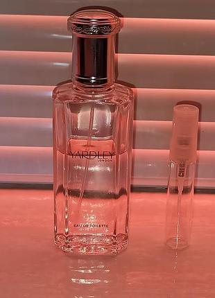 Yardley english rose туалетна вода парфумована вода парфуми розпив атомайзер 5 мл