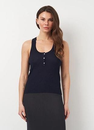 Базовая темно синяя трикотажная майка из вискозы с пуговицами zara
🤩🤩🤩🤩🤩🤩🤩🤩🤩🤩