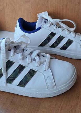 Кроссовки оригинальные adidas p36
