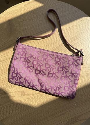 Вінтажна сумка dkny, стиль y2k