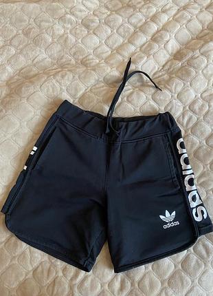 Шорти adidas