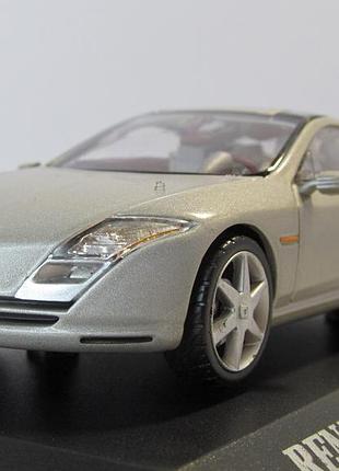 Renault fluence concept car, norev 1:43 бокс . рено флюенс норев