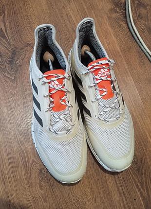 Продам мужские кроссовки бренда adidas