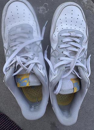 Nike react airforce 4