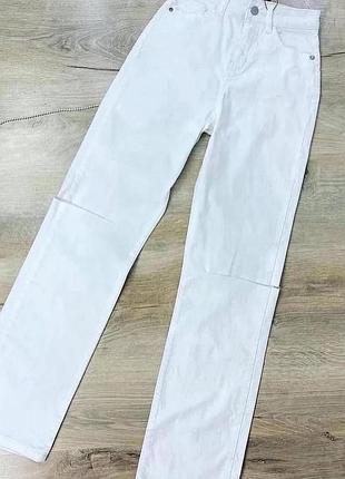 Білі джинси boohoo ,розмір xs