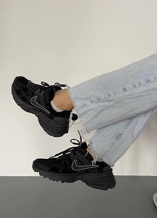 Nike v2k run premium