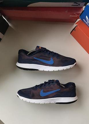 Nike кросівки оригінал розмір 38.5 39 стелька 24.5 легкі б.у не дорого кросівки темні обувь чорна