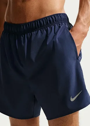 Оригінал! шорти чоловічі nike challenger men's dri-fit 12.5cm (approx.) 2-in-1 versati... hj3588-410
