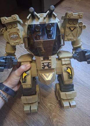 Игрушка soldier force giant exobot