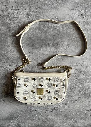 Шкіряна сумка крос-боді mcm