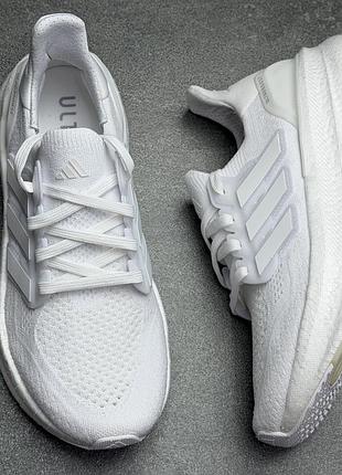 Бігові кросівки adidas ultra boost id8848
