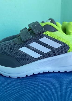 Кросівки adidas tensaur run
