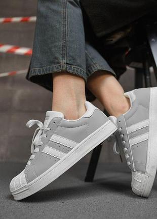 Женские кроссовки star grey /white нп5012