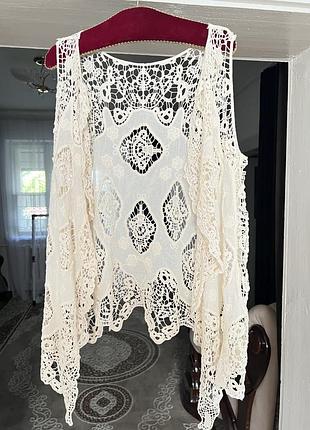 Ажурний мереживний кардиган-жилетка в стилі boho