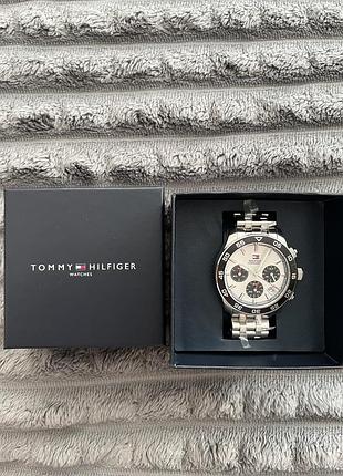 Оригінальний годинник tommy hilfiger