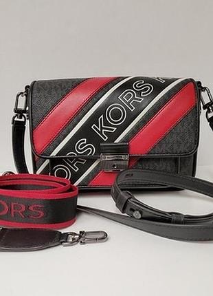 Жіноча сумка michael kors bradshaw medium logo embossed stripe messenger bag.